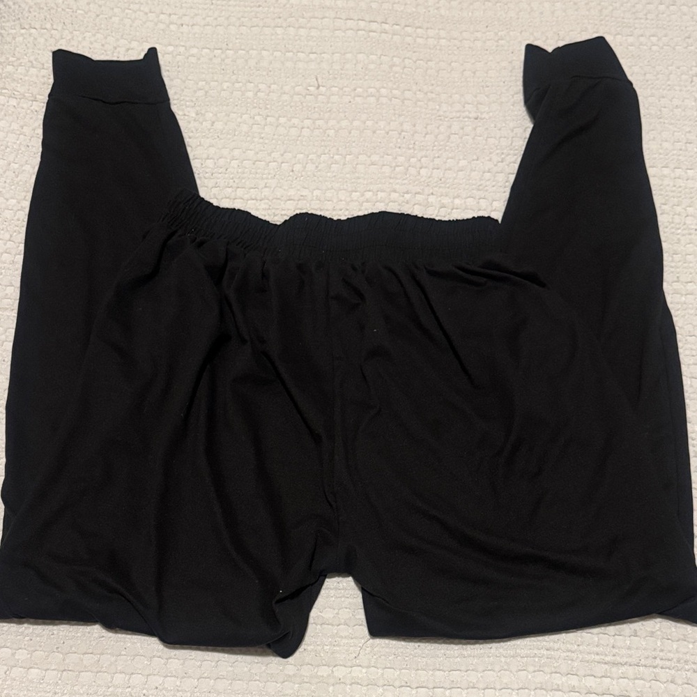 Super Soft Leggings. XS - Picture 3 of 3